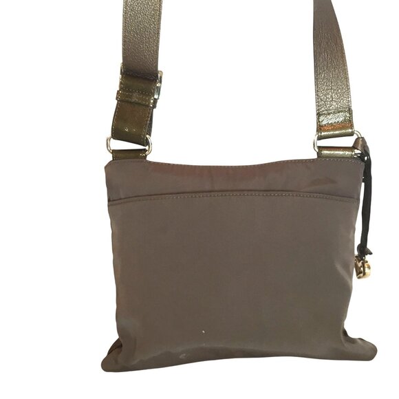 Brighton GoGo  Tan & Brown Lightweight Nylon Bag Front Pockets 431190 - Picture 2 of 9